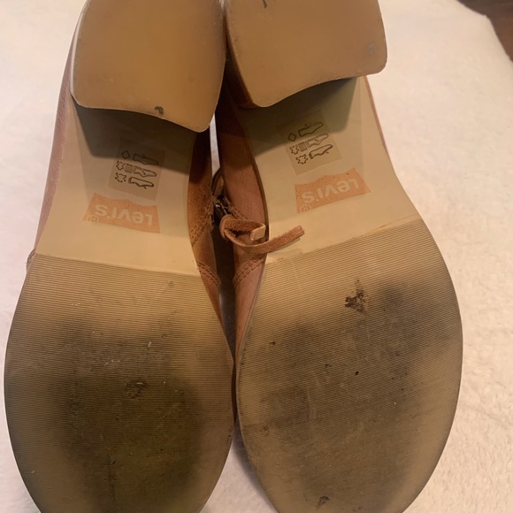 Levi’s women leather ankle booties - Picture 8 of 10